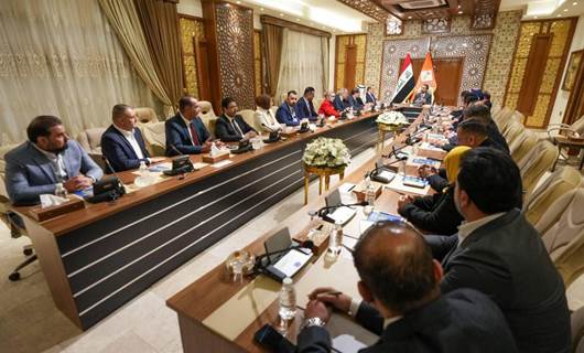 اجتماع رئيس حزب تقدم مع الفائزين بعضوية مجلس محافظة الانبار