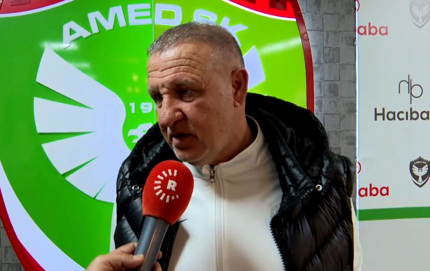  Amedspor Teknik Direktörü Mesut Bakkal