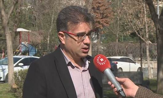 Akademisyen Mikail Bülbül: Okul müdürleri Kürtçe dil dersi sınıfları açmaya korkuyor