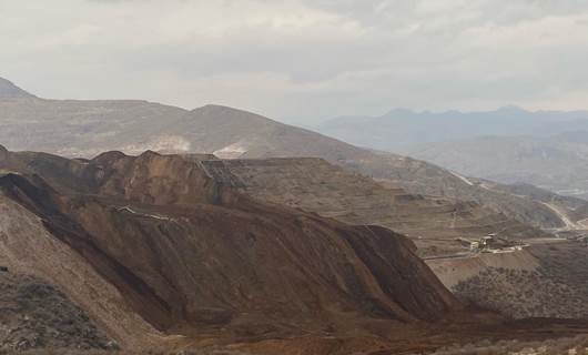Erzincan'da altın madeninde toprak kayması: Göçük altında işçiler var!