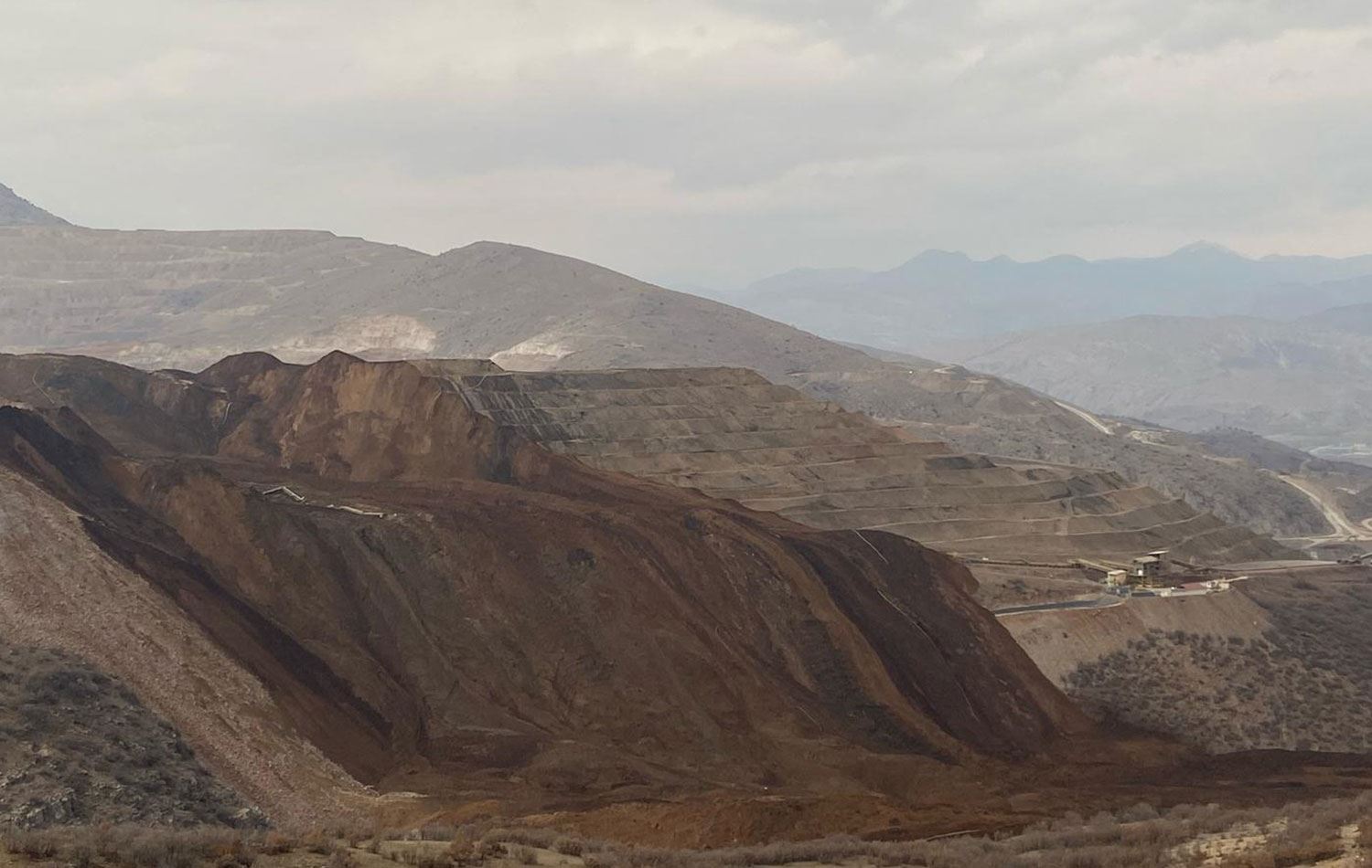 10 milyon metreküp toprak kaydı / AA
