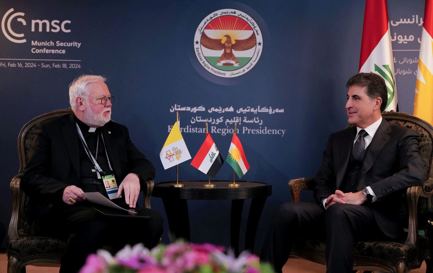 نێچیرڤان بارزانی، سەرۆکی هەرێمی کوردستان و پۆل گاڵاگه‌ر، وه‌زيرى ده‌ره‌وه‌ى ڤاتيكان