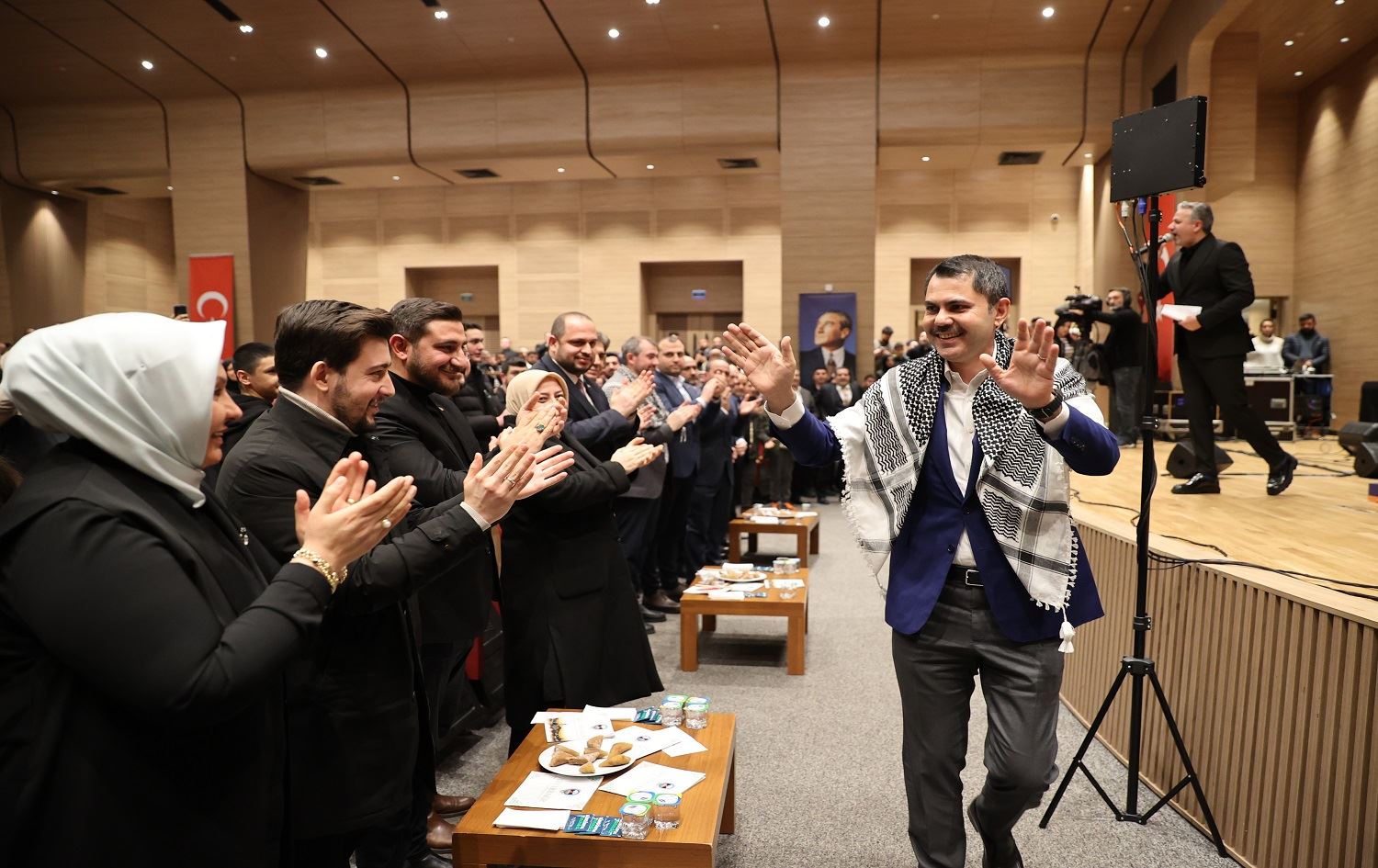 Namzedê AK Partiyê yê Şaredariya Bajarê Mezin a Stenbolê Murat Kurum / Wêne: AA