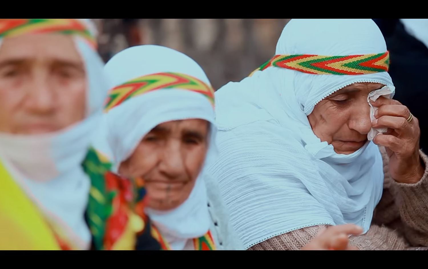 Aştî Ebdo strana Nizamettîn Arîç "Dayê rojek tê" bi şêwaya xwe gotiye û wekî klîb weşand.