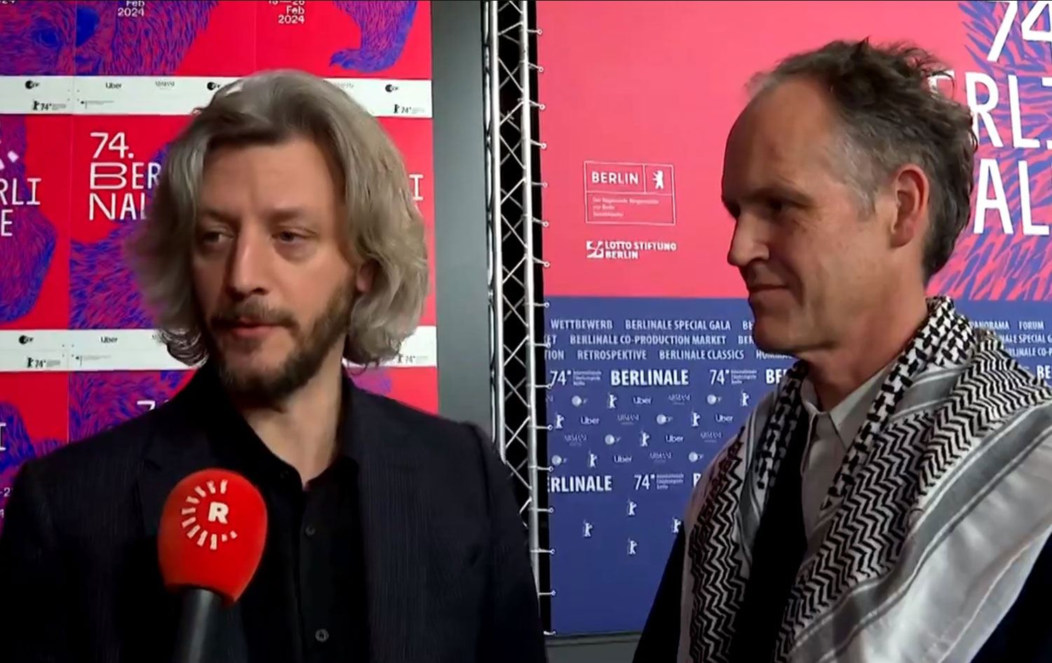  “En İyi Film” ödülünü alan Fransız yönetmenler Guillaume Cailleau ve Ben Russell