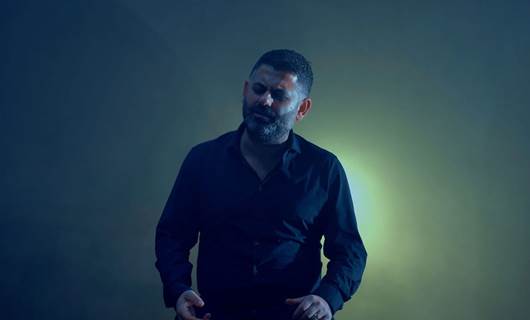 Ahmet Kaya’nın sürgünde yazdığı şarkıyı Ali İhsan Tepe yorumladı