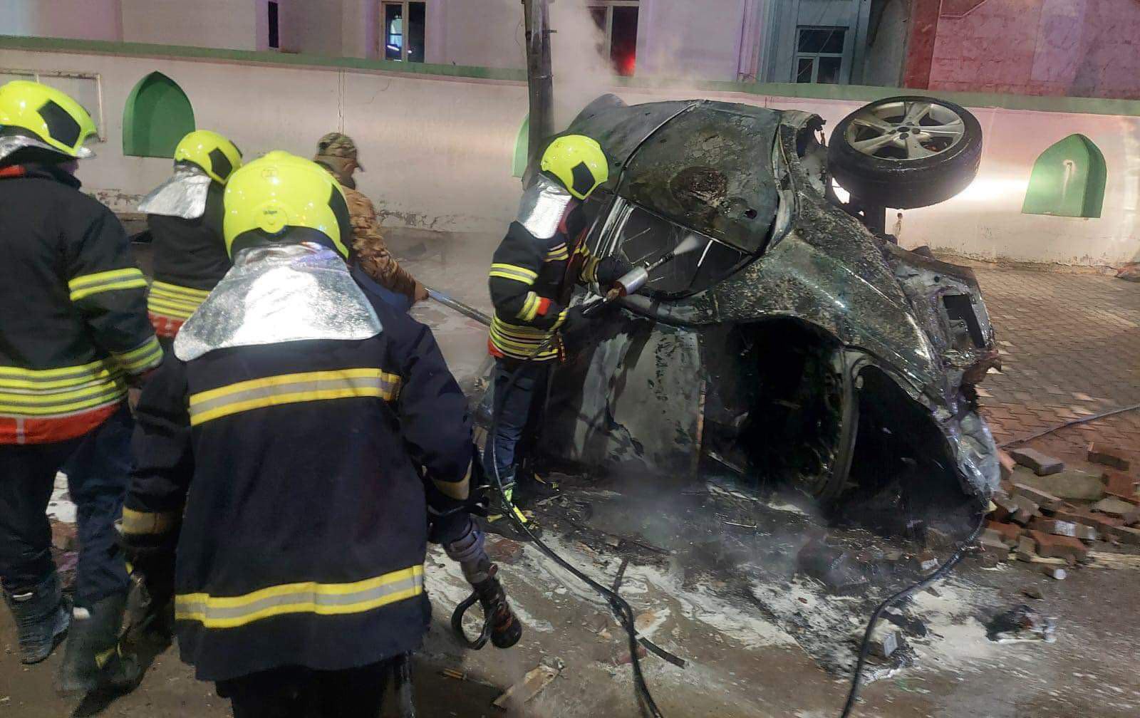 لە زاخۆ تاکسییەک گڕی گرت و شۆفێرەکەی بە سووتان گیانی لەدەستدا