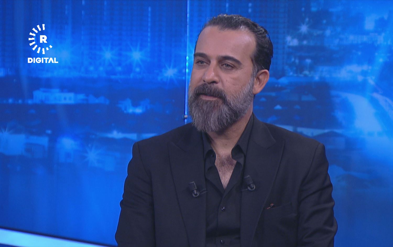 شوان عەتووف، هونەرمەند