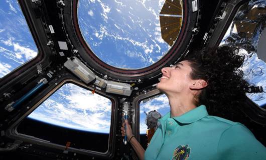  Mahabadlı kadın astronot Jasmin Moghbeli