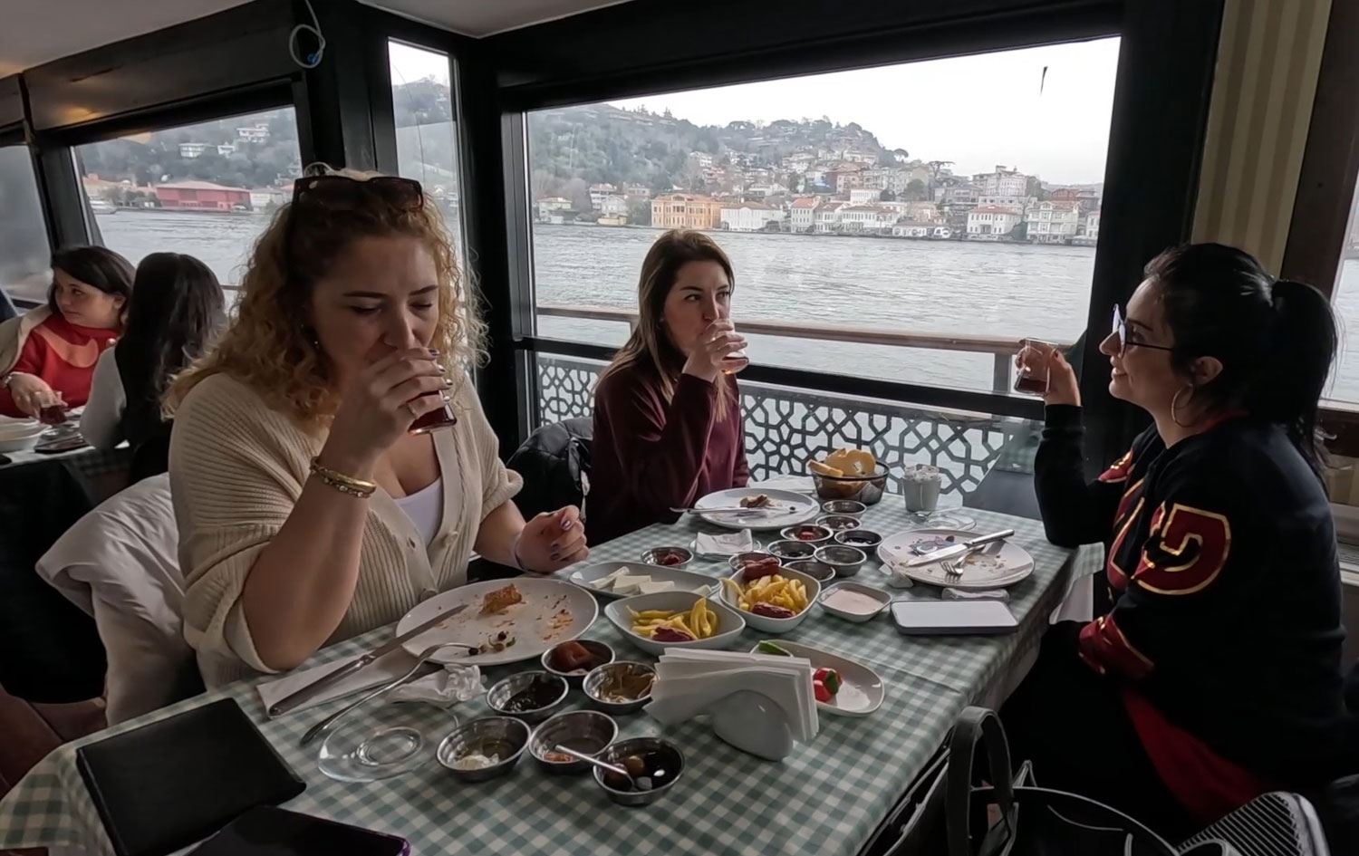 Kamera: Enes Özgültekin