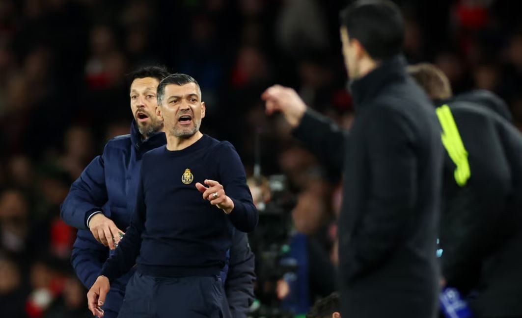 شەڕەکەی ئارتێتا و کۆنسیساو