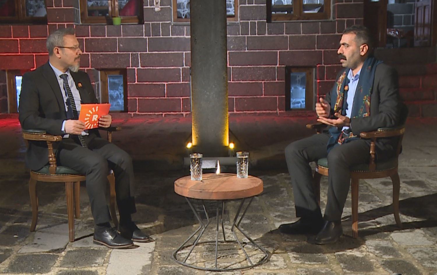 بەربژێری دەم پارتی بۆ گەورە شارەوانیی ئامەد: گشتپرسی بۆ گەڕاندنەوەی ناوە کوردییەکانی شار و گەڕەکەکان دەکەین