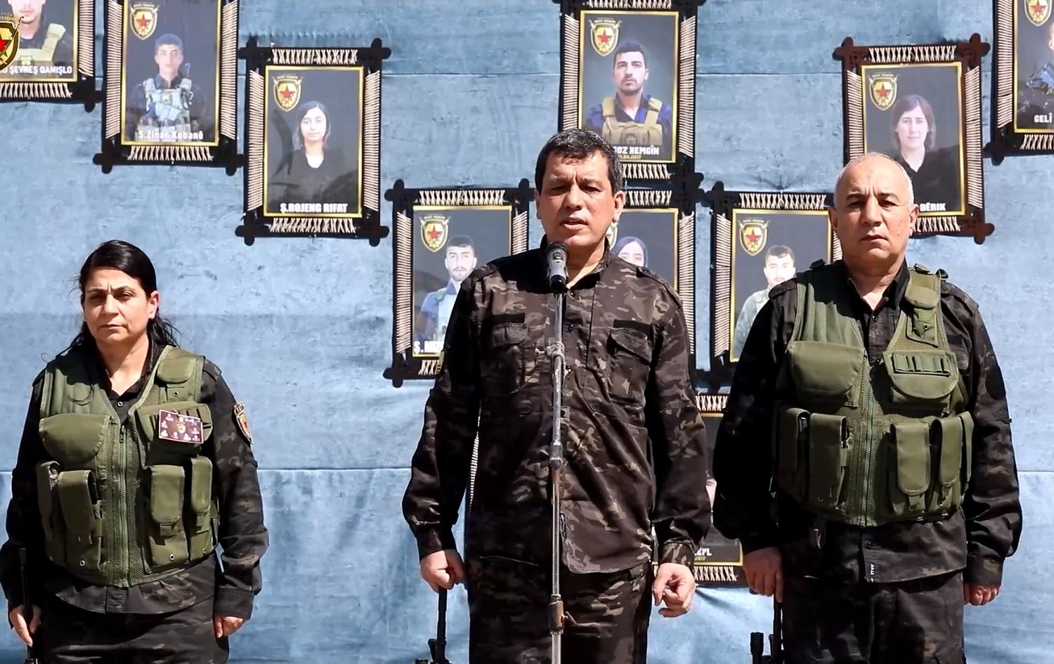 Şervanên YATê bi merasîmeke leşkerî hatin bibîranîn / Wêne: HSD