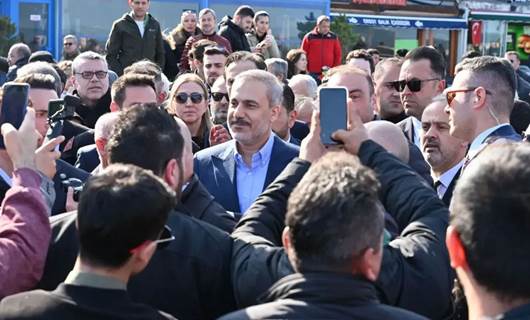 Hakan Fidan Bursa’da protesto edildi. / Sosyal medya