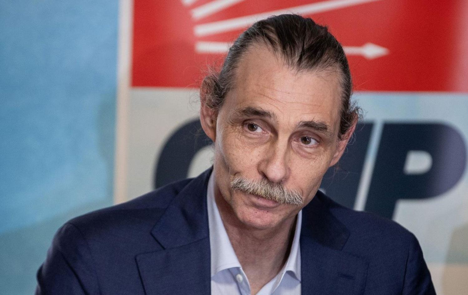 Erdal Beşikçioğlu