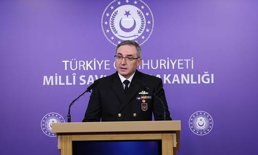 المستشار الإعلامي بوزارة الدفاع التركية العقيد البحري زكي أق تورك