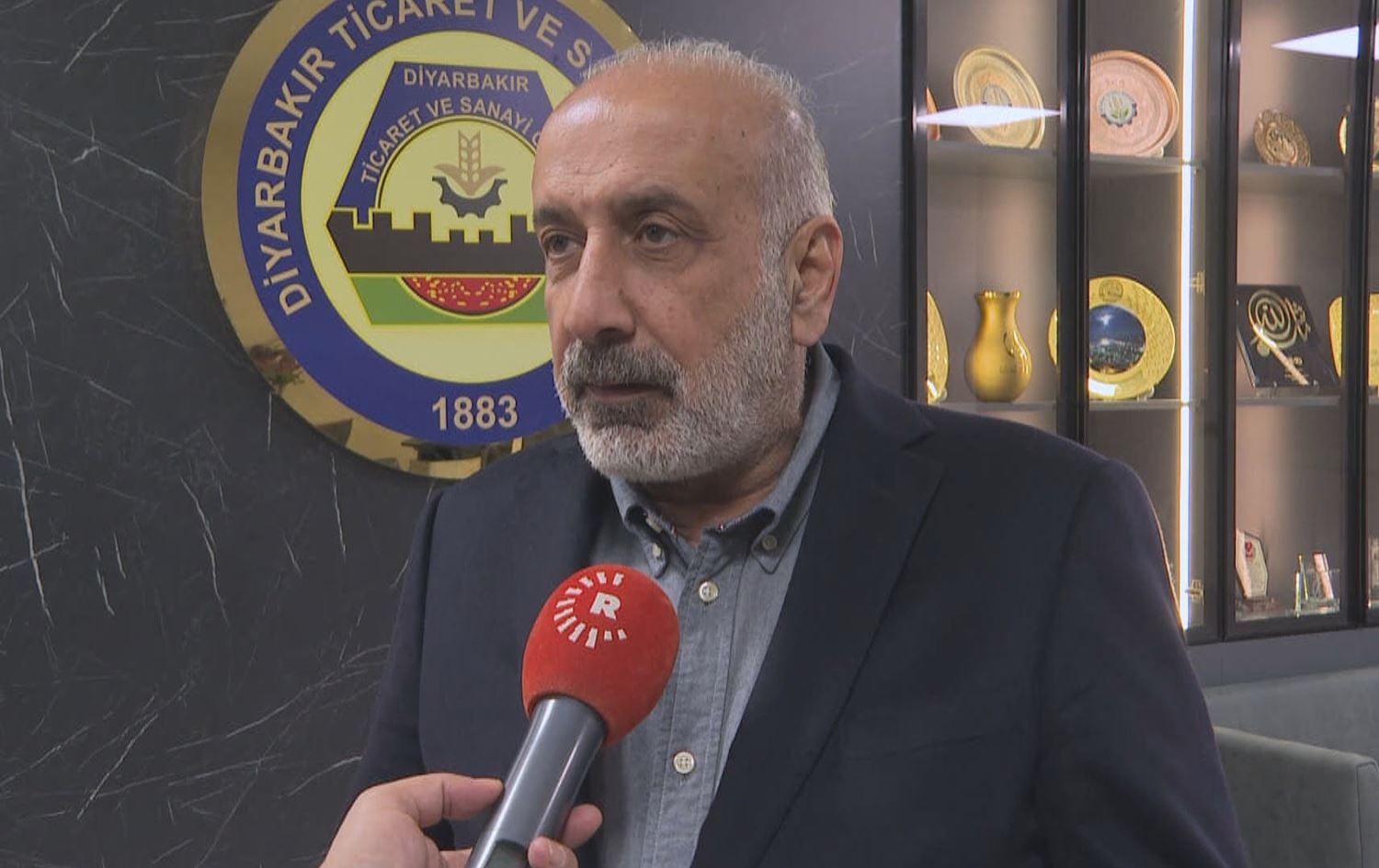 Mehmet Kaya: Sedemeke bi dizî ya danîna qeyûman heye