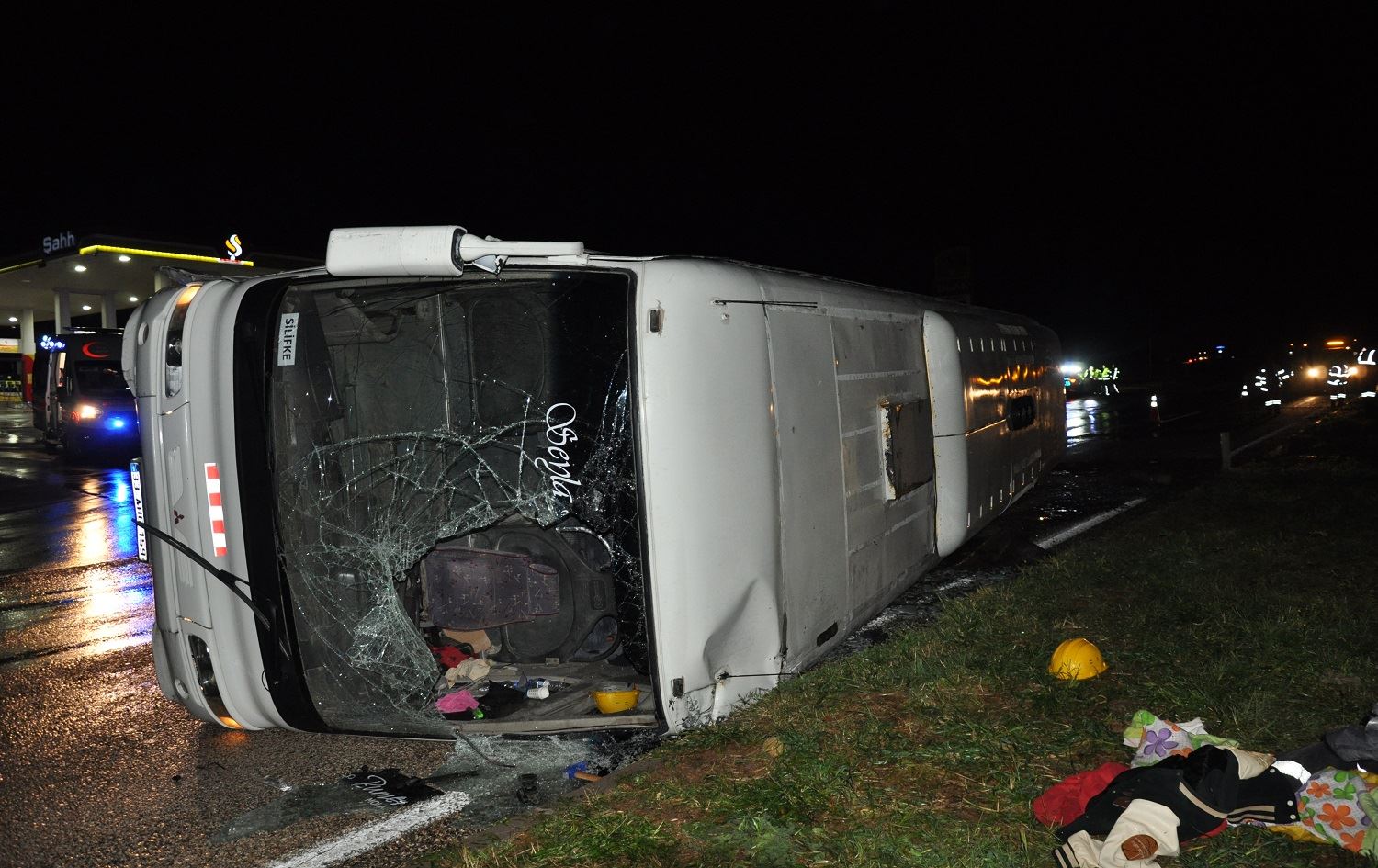 Li navçeya Sîlîfkeyê ya Mêrsînê otobûsa karkeran wergeriya / Wêne: AA