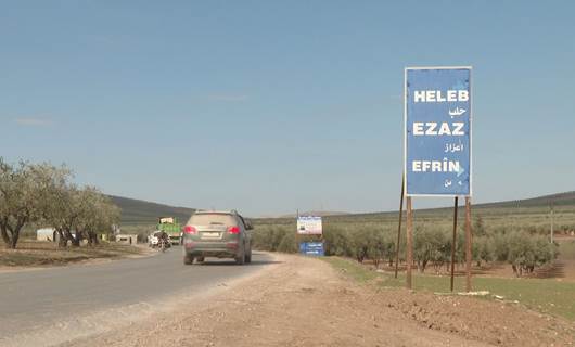 Efrîn: Grûpên çekdar welatiyekî Kurd girt