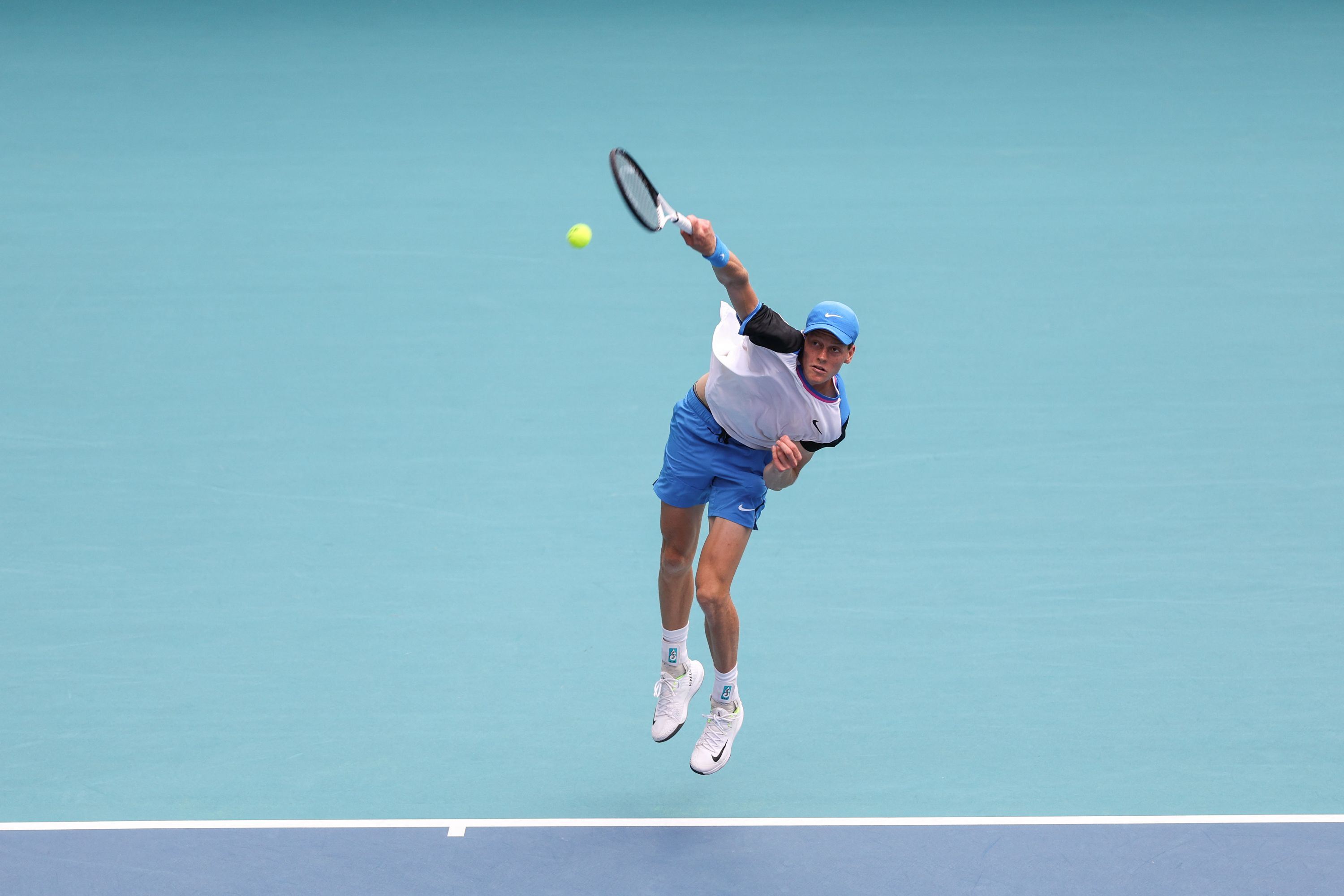 یانیک سینێر