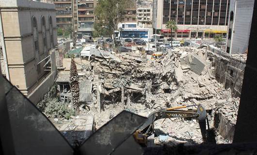 آثار القصف الإسرائيلي على القنصلية الإيرانية في دمشق