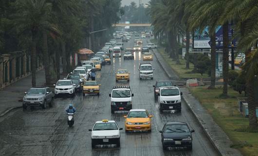 شارع الزوراء في بغداد أثناء تساقط الأمطار