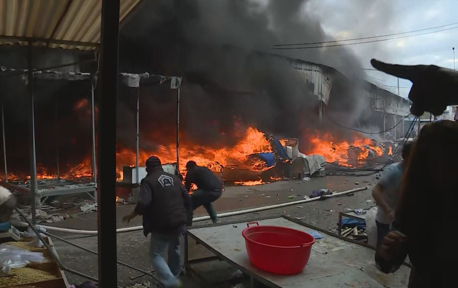 Ünlü lenge pazarı bir kez daha alev aldı Foto: Rûdaw