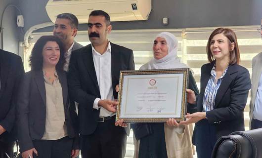 Diyarbakır Büyükşehir Belediyesi'nin X hesabından ilk Kürtçe paylaşım yapıldı