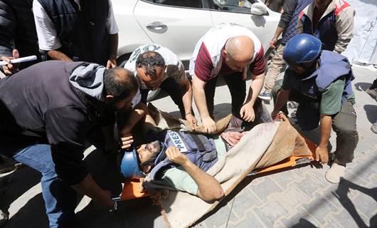 İsrail’in hava saldırısında bir grup gazeteci yaralandı: Aralarında TRT çalışanları da var