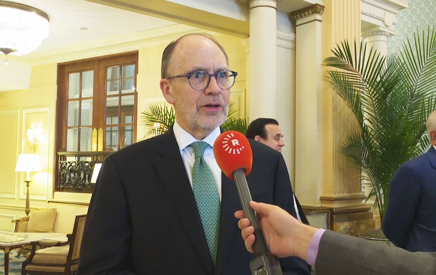 ABD'nin eski Irak Büyükelçisi Douglas Sullivan