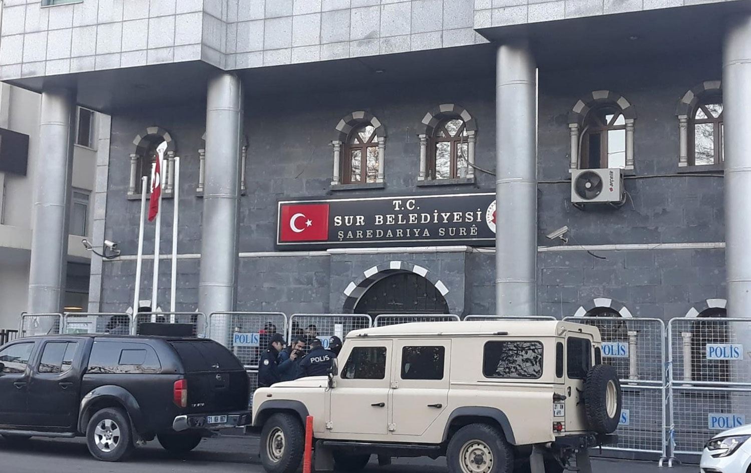 Sur Belediyesi binası