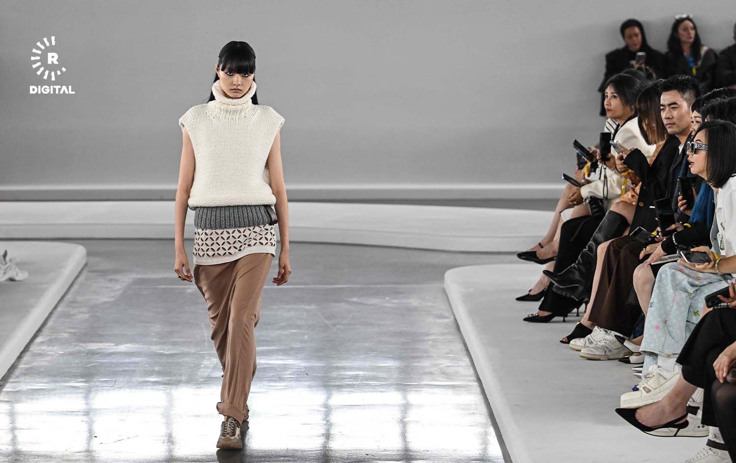 نمایشی جلوبەرگی لوی ڤیتۆن لە شەنگهای. وێنە: AFP