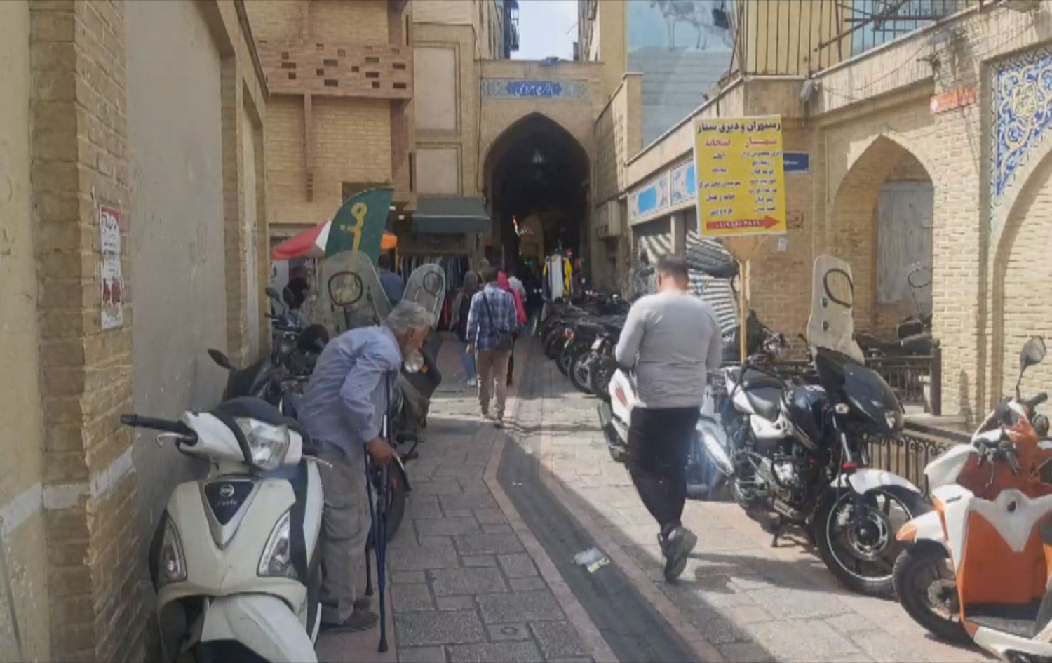 بازاڕێکی گەورەی تاران بەناوی 'کۆڵانی مەروی' بەدەست کوردی فەیلییەوەیە