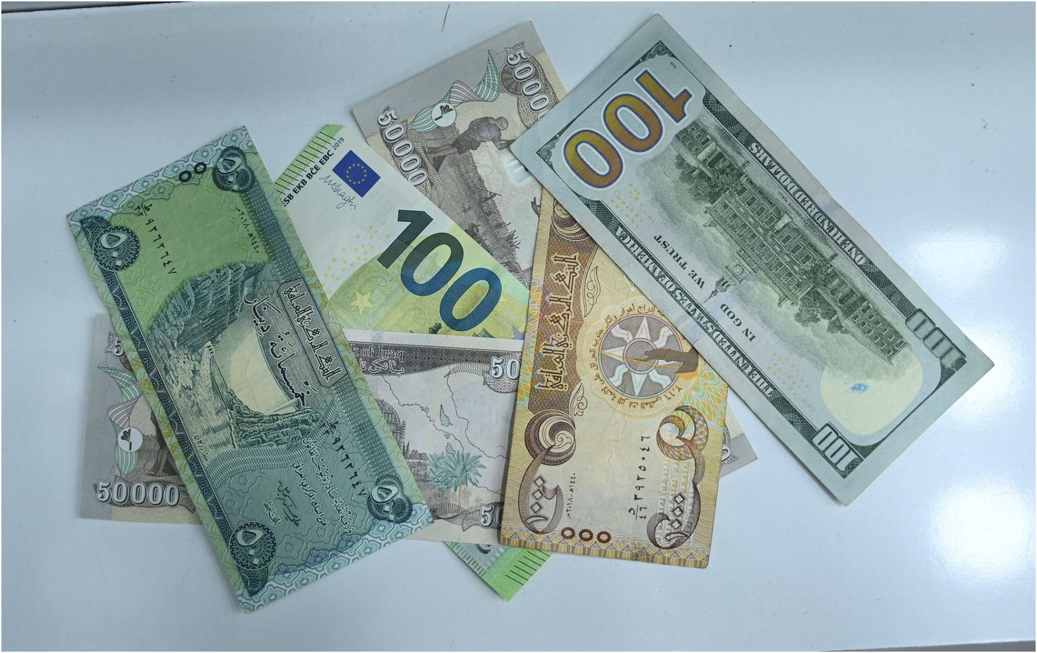 سەرۆکی دەستەی بازاڕی کاخەزە داراییەکان: بەمنزیکانە ناسەقامگیری لە بەهای دراودا روودەدات