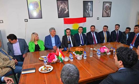 Erbil Valisi Omid Xoşnav Diyarbakır’da PSK’yi ziyaret etti