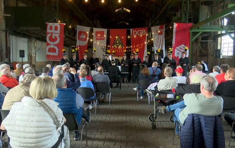 Almanya: Sendîka daxwaza kêmkirina dema xebatê dikin