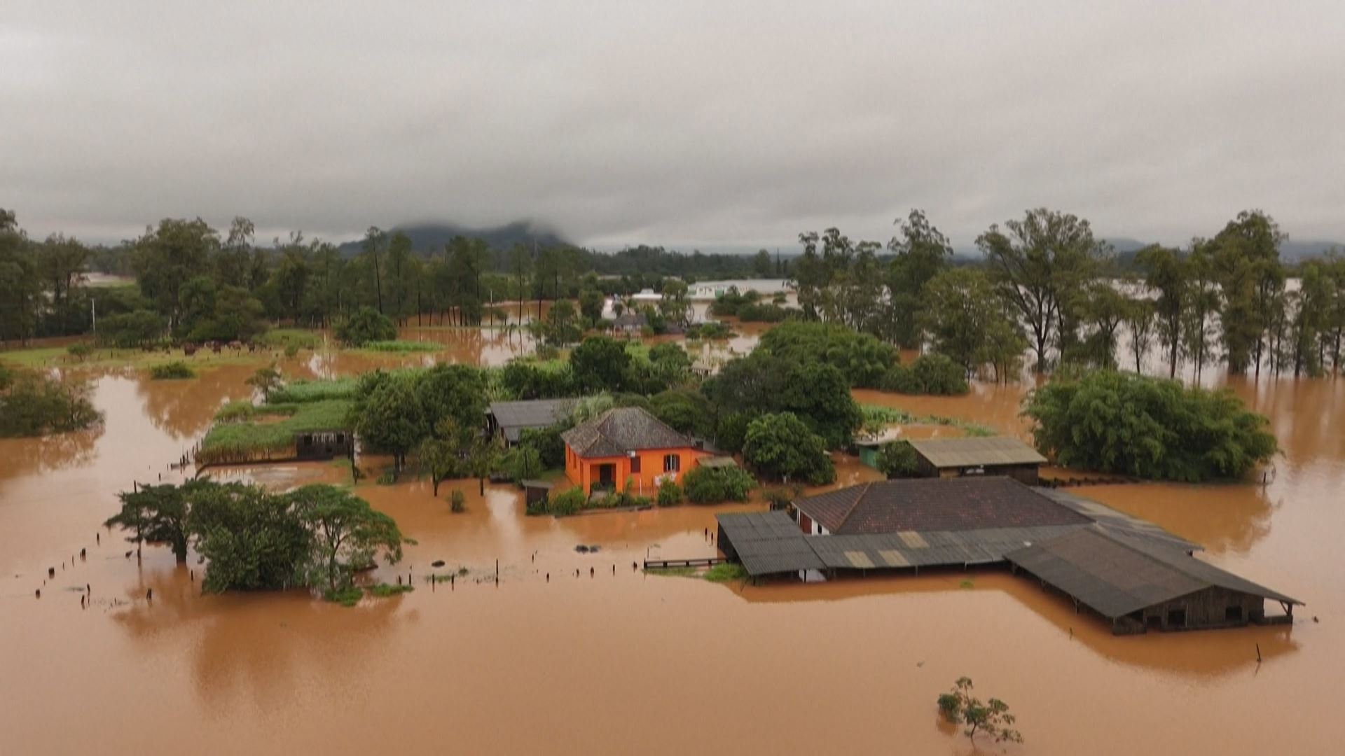 لافاو زیانی 20 ملیۆن دۆلاری بە ویلایەتێکی باشووری بەرازیل گەیاندووە