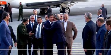 لحظة وصول رئيس إقليم كوردستان نيجيرفان بارزاني إلى طهران 