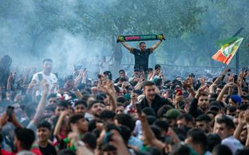Amedspor'un şampiyonluk kutlamalarından bir kare Foto:@Asu Press / Metin Yoksu
