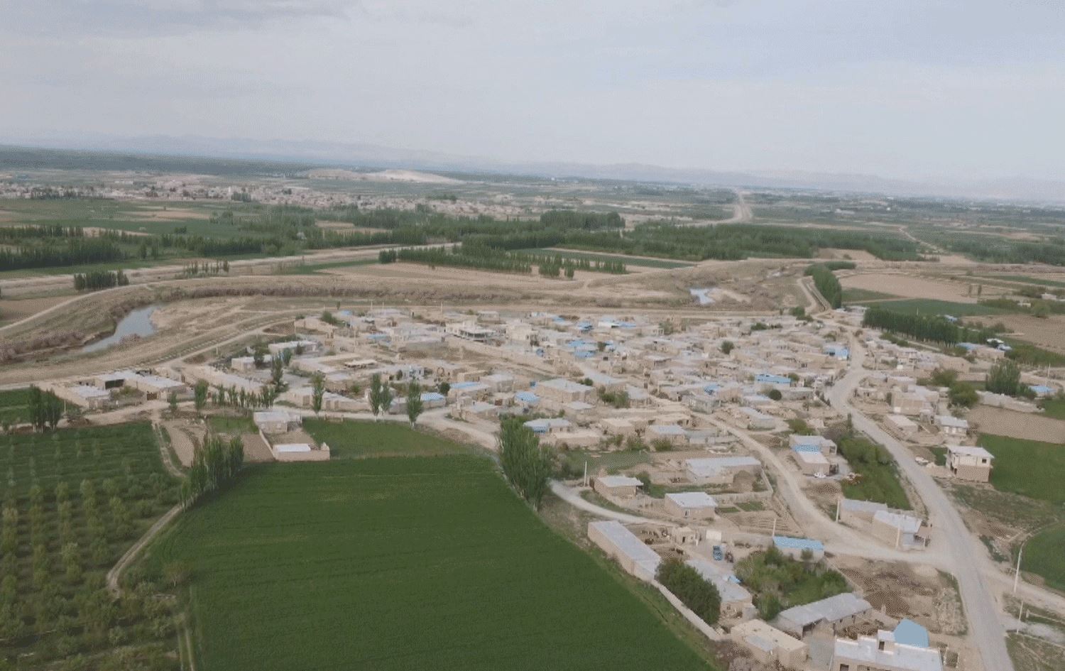 کورد و تورک لە گوندێکی رۆژهەڵاتی کوردستان پێکەوە دەژین