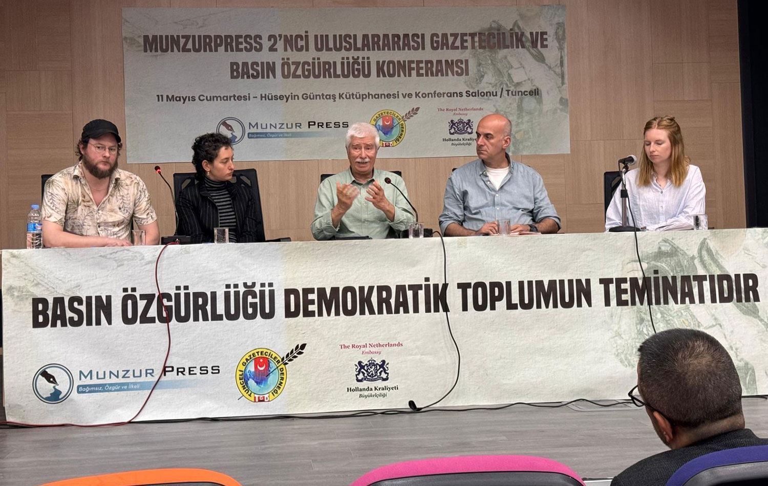 Li Dêrsimê Konferansa Azadiya Rojnamegerî û Ragihandinê hat lidarxistin