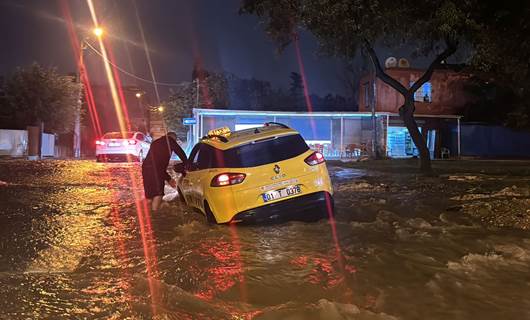 Adana'da dün sağanak yağmur etkili oldu. / AA
