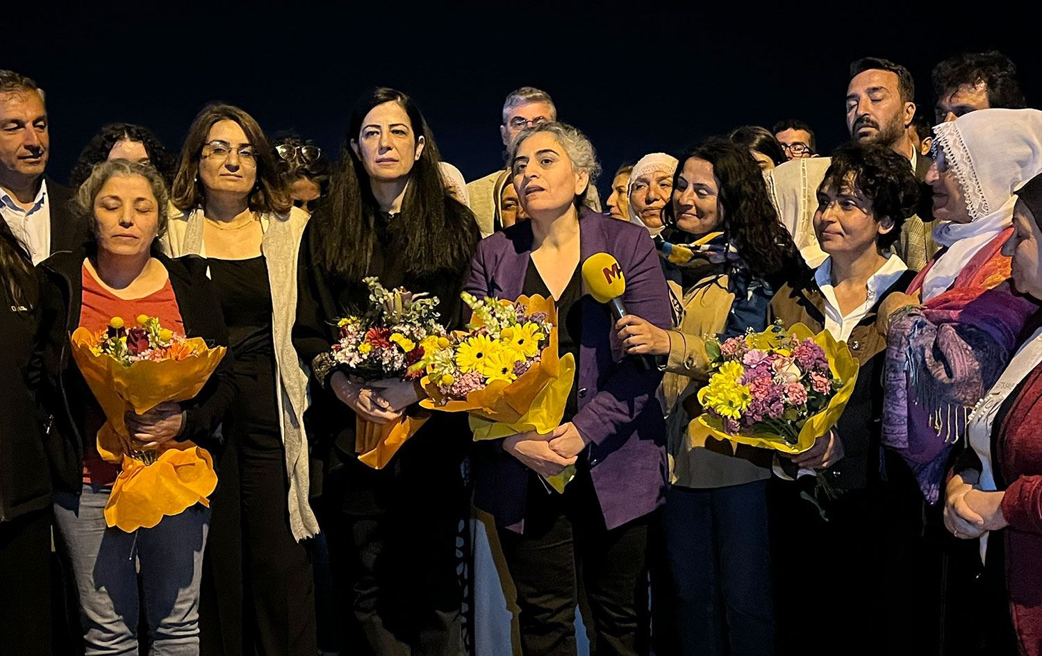 Tahliye edildikten sonra Tuncel ve Akat Ata