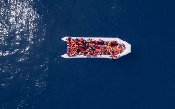 Bir sığınmacı teknesi Foto: Arşiv