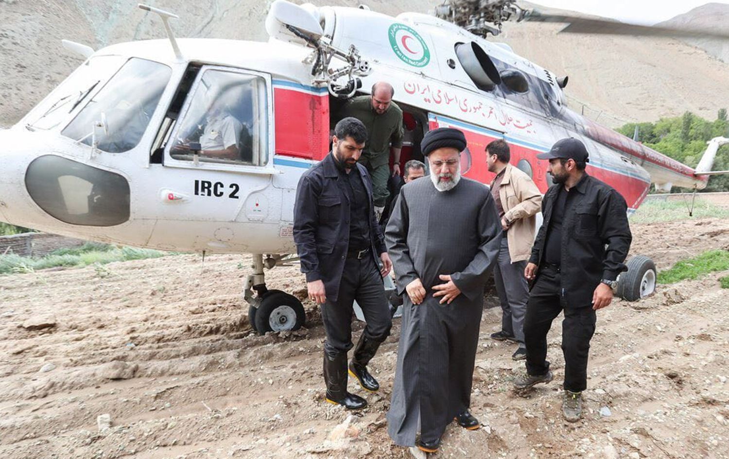 میدیای فەرمی: هێلیکۆپتەری سەرۆکی ئێران تووشی رووداوێک بووە