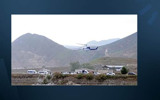 Reisi'yi taşıyan helikopter