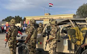 قوات مصرية في رفح - AP