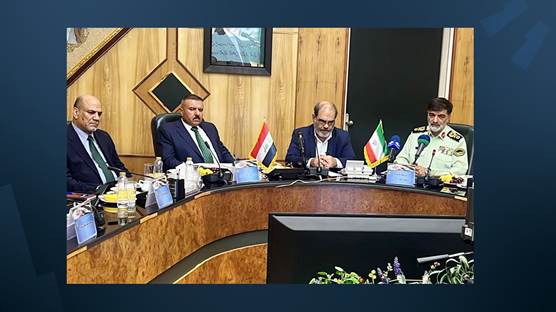 اجتماع وزير الداخلية العراقي مع القائد العام لقوى الأمن الداخلي في إيران