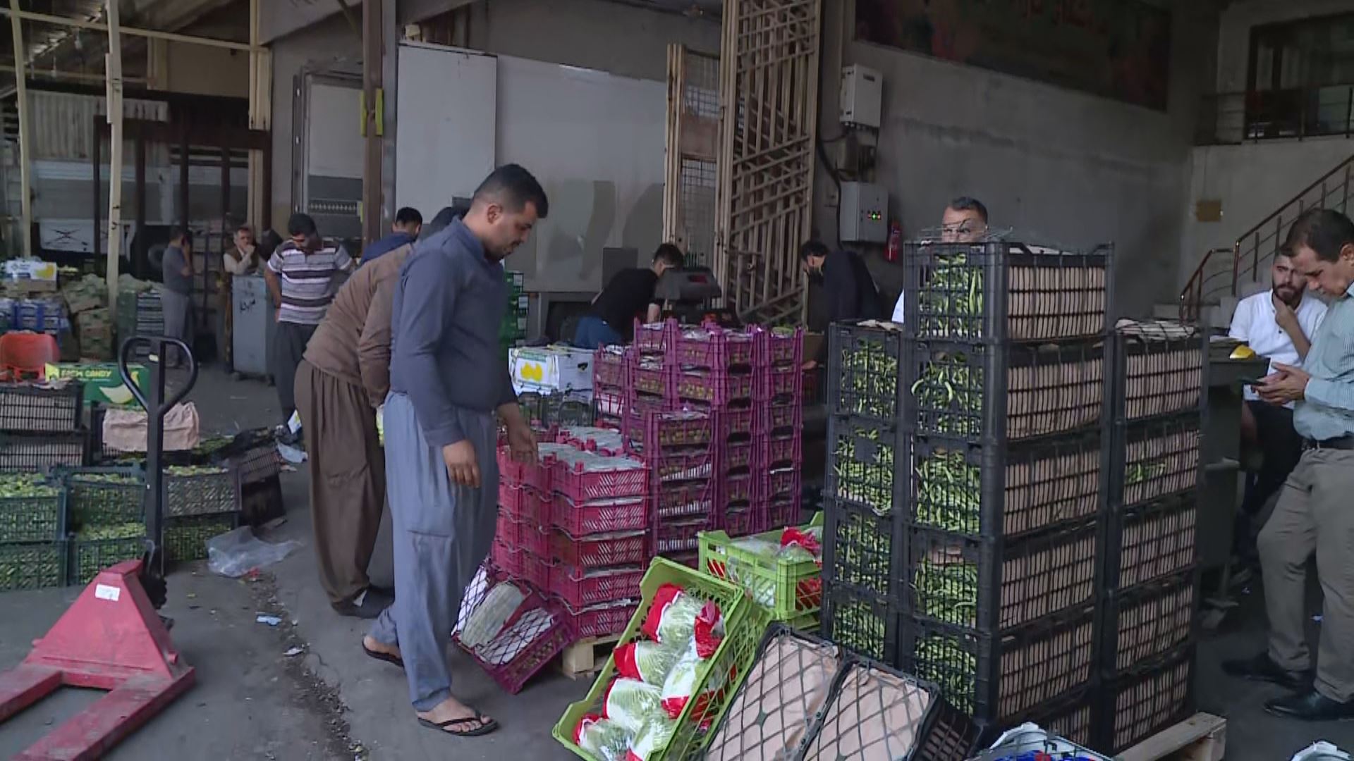 پێگەیشتنی سەوزەی خۆماڵی نرخەکانی لە عەلوەکان دابەزاندووە