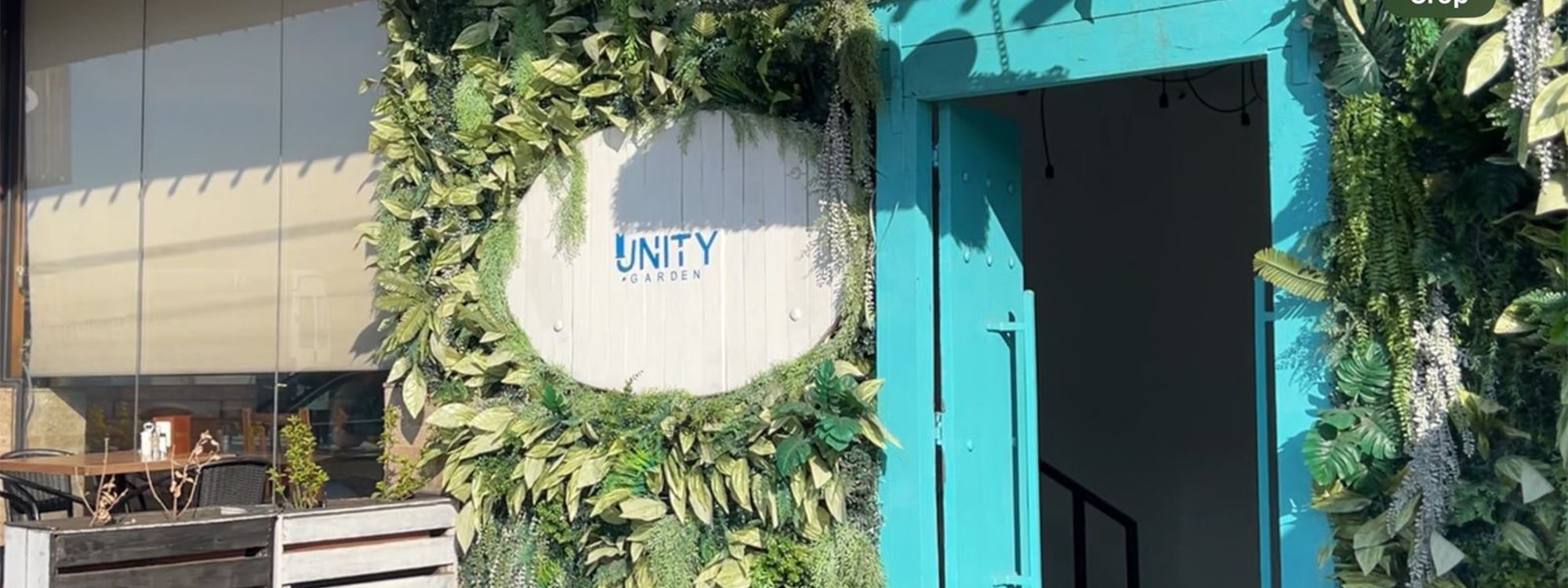 وێنە؛ کوردێک لە ئەرمینیا براندێکی پاککەرەوە دروست دەکات